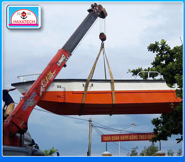 Đóng mới thuyền